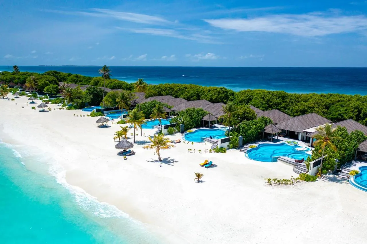 Atmosphere Kanifushi hotel slide-5