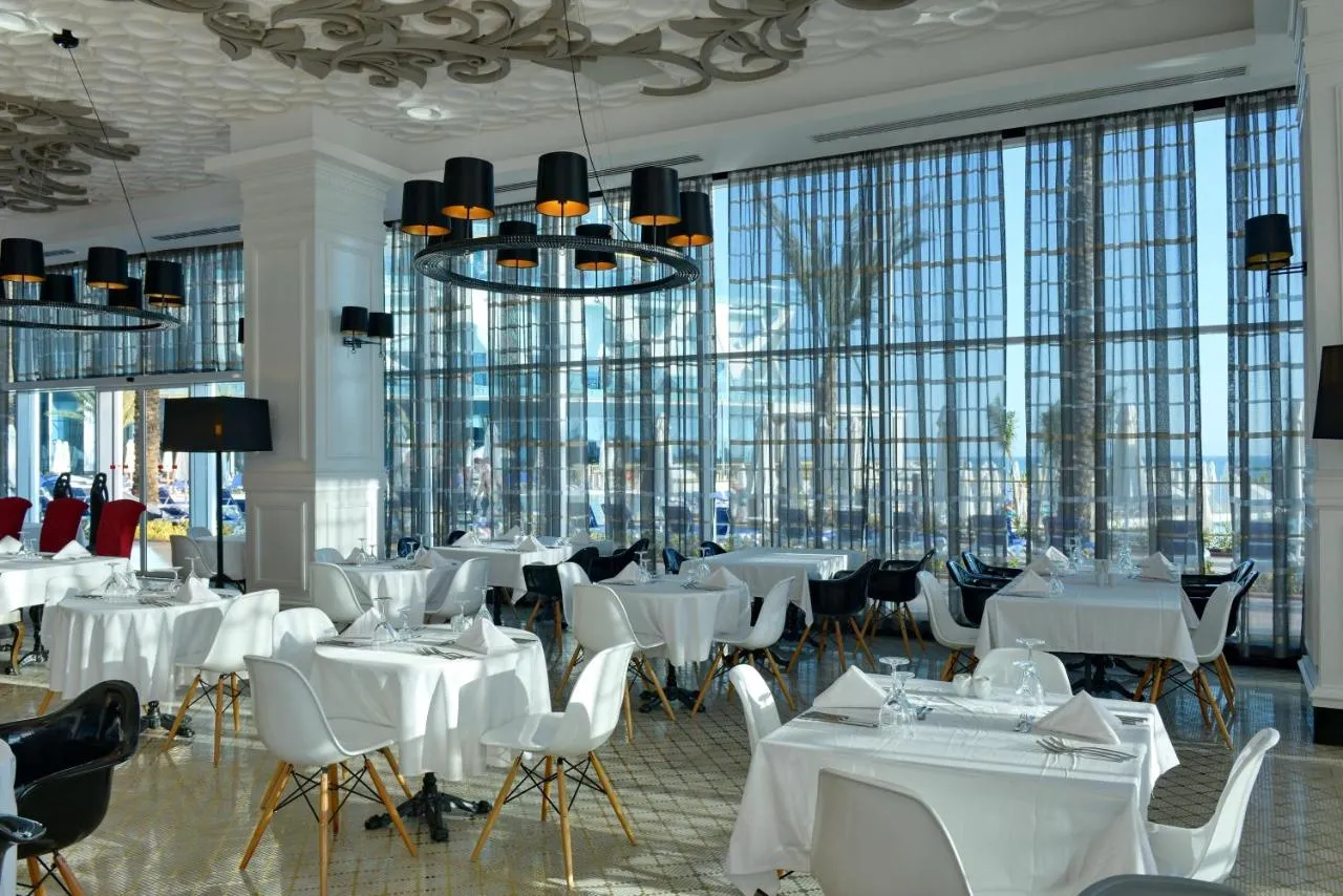 Vikingen Infinity Resort hotel slide-5