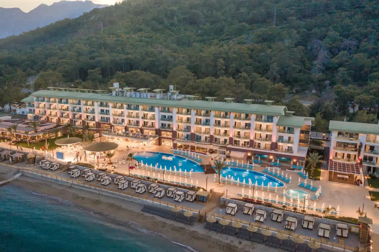 Corendon Playa Kemer Hotel slide-5