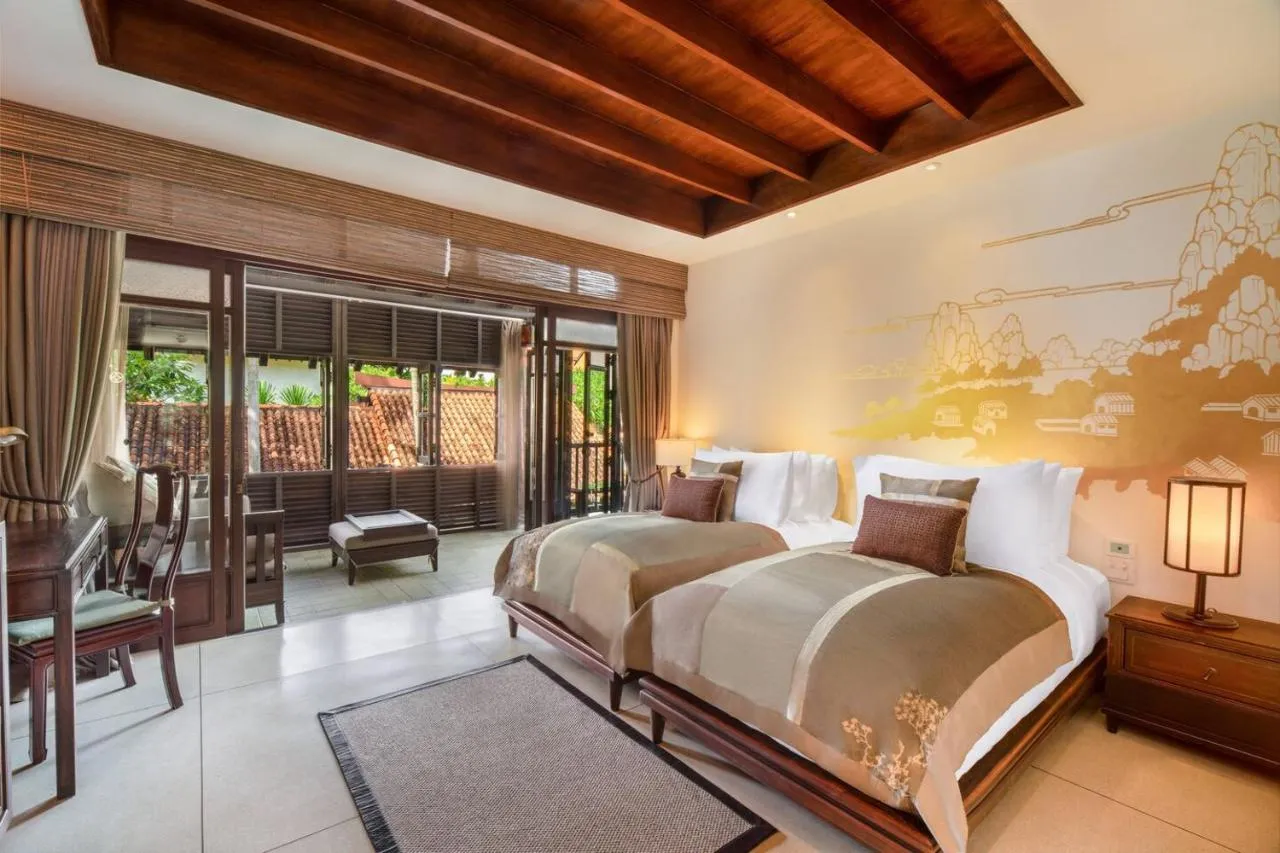 The Lamai Samui-1