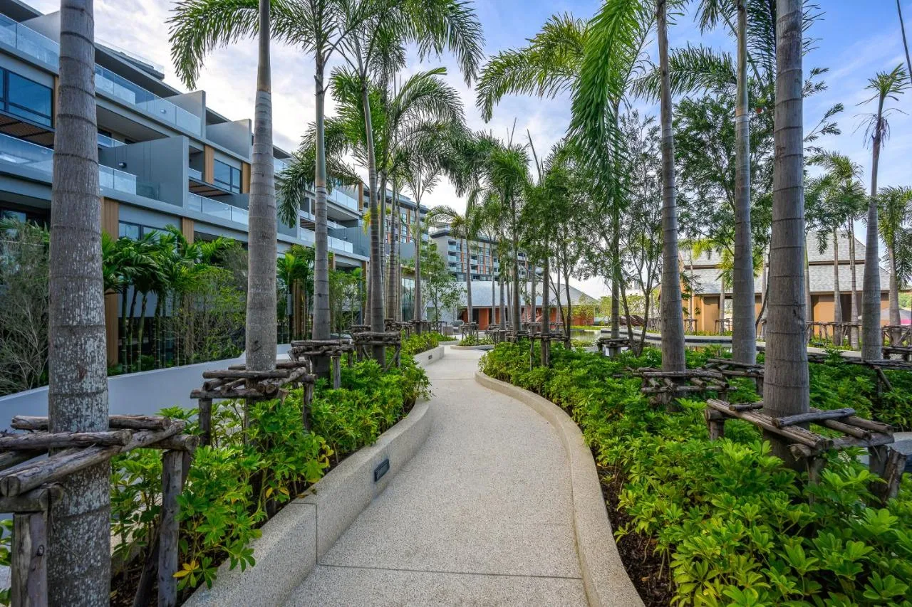 Mida Grande Resort Phuket slide-5