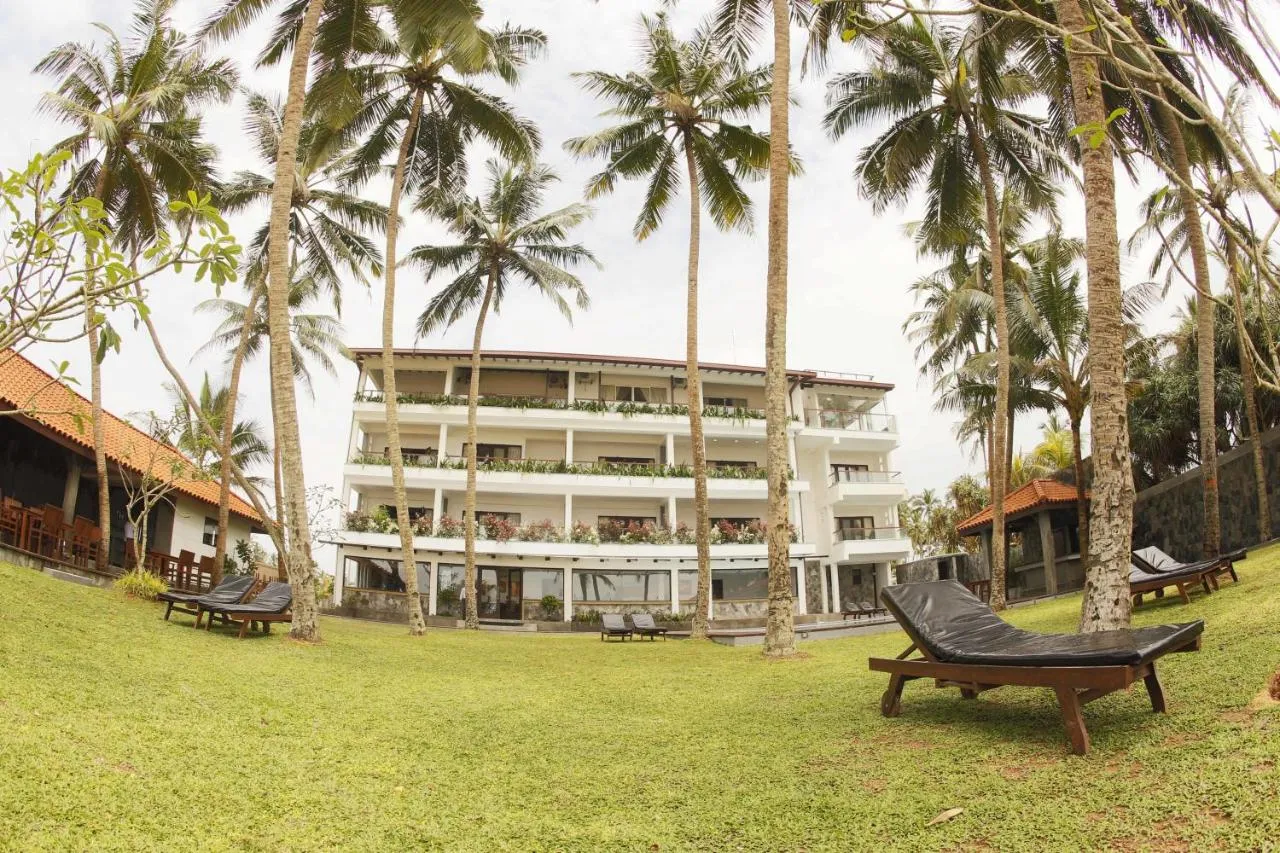 Blue Beach Hotel slide-4
