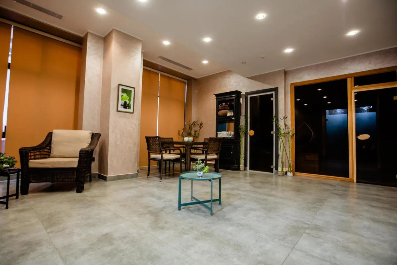 Premium Park Hotel-1