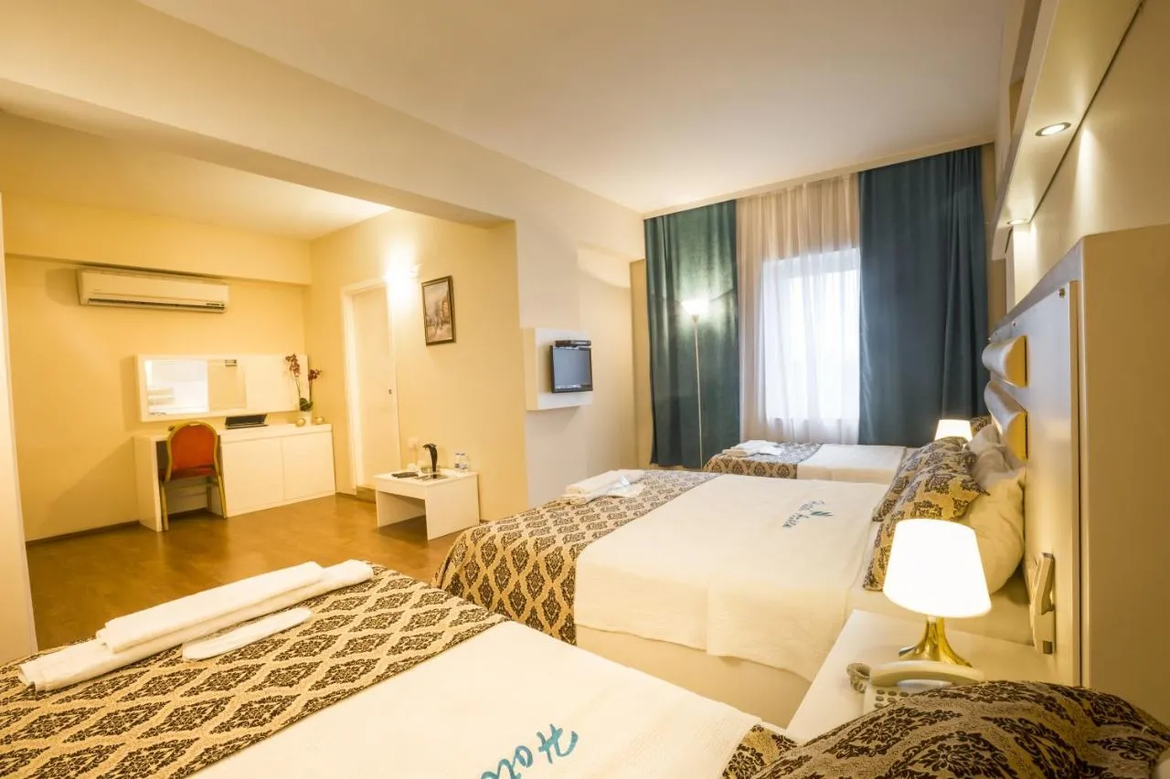 Arsen Hotel slide-4