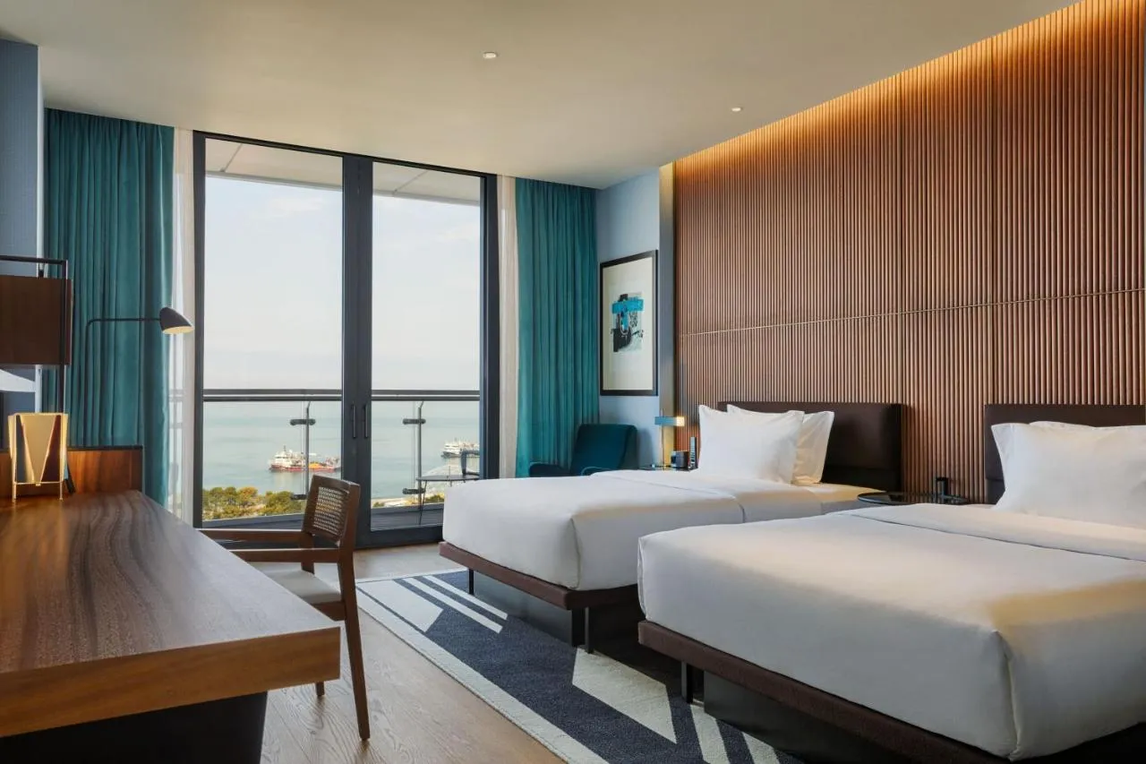 Le Meridien Batumi Hotel slide-3
