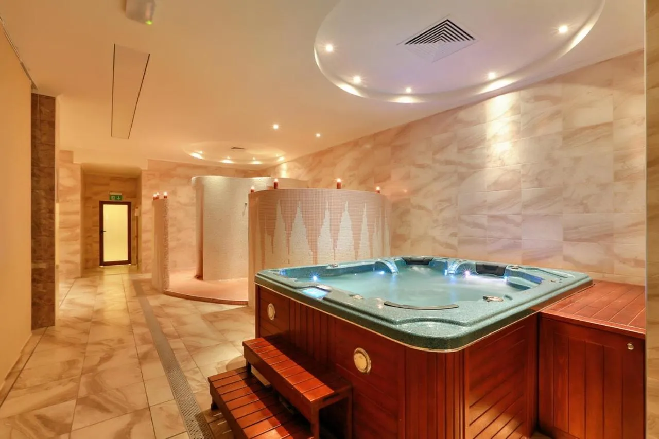 Apart Hotel Golden Line-1