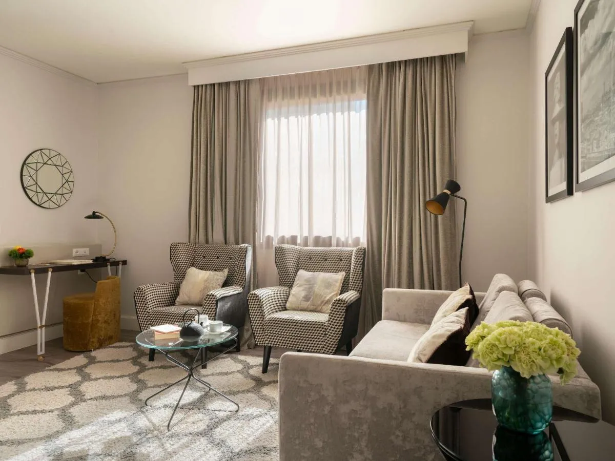 Hotel Cerretani Firenze - MGallery by Sofitel slide-5