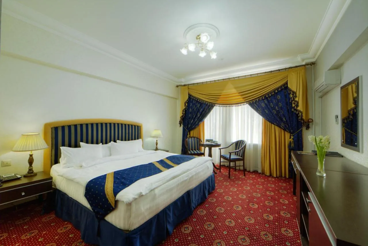 Moscow Holiday Hotel-1