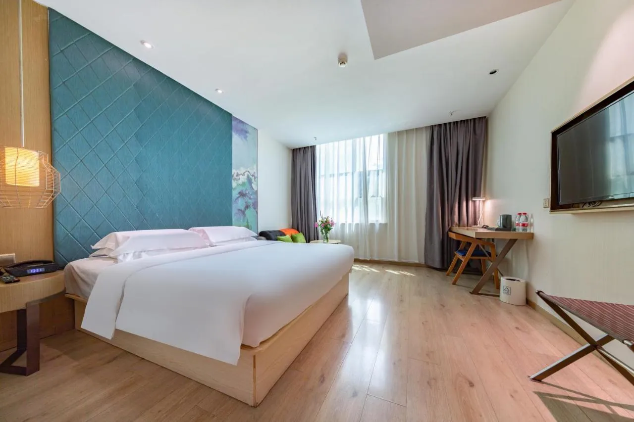 Ibis Styles XM Zhongshan Hotel slide-3