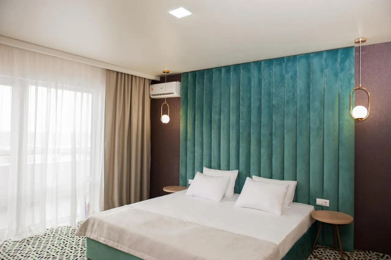Aurum Spa Beach Resort hotel slide-4