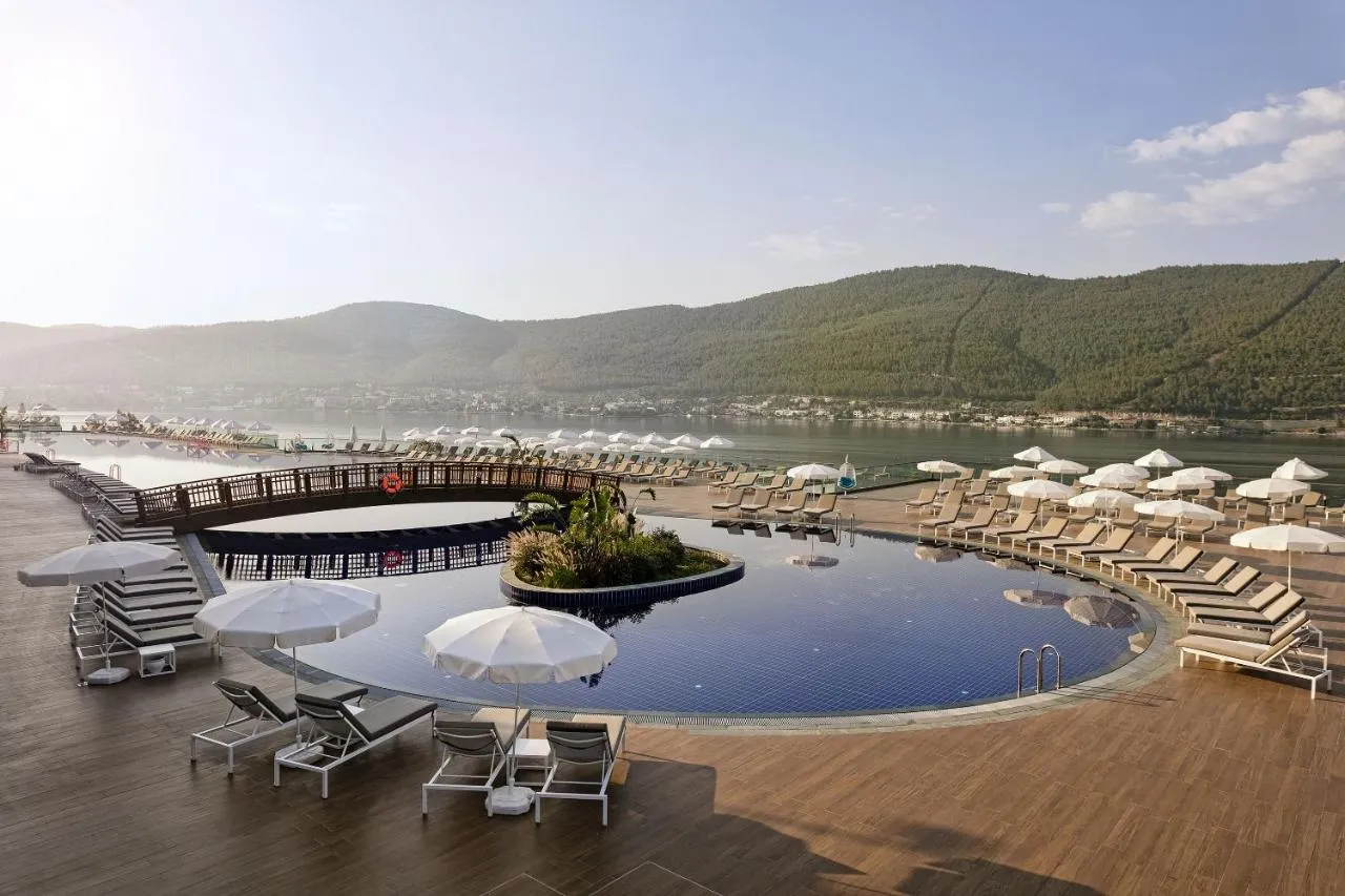 Titanic Luxury Collection Bodrum slide-4