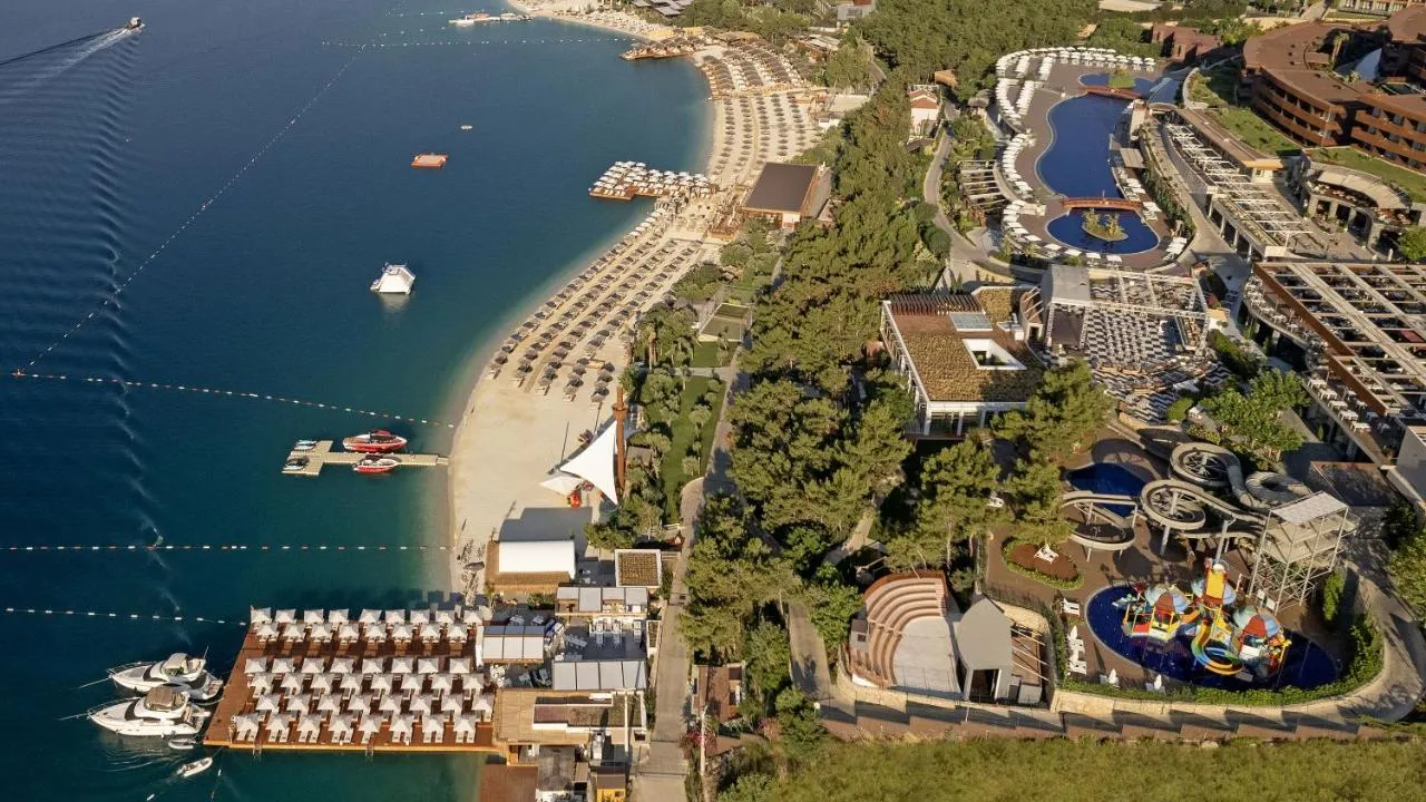 Titanic Luxury Collection Bodrum slide-5
