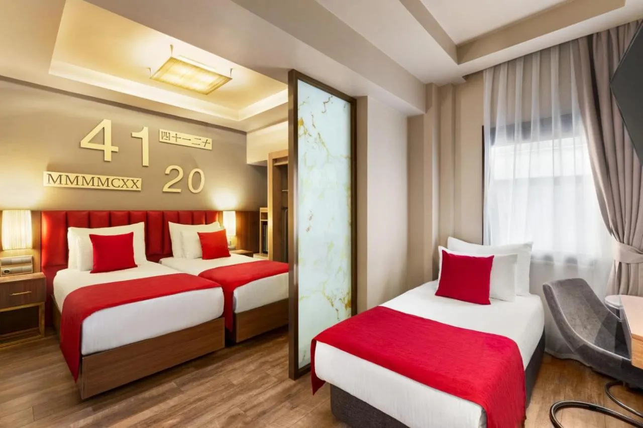 The Peak Hotel-2