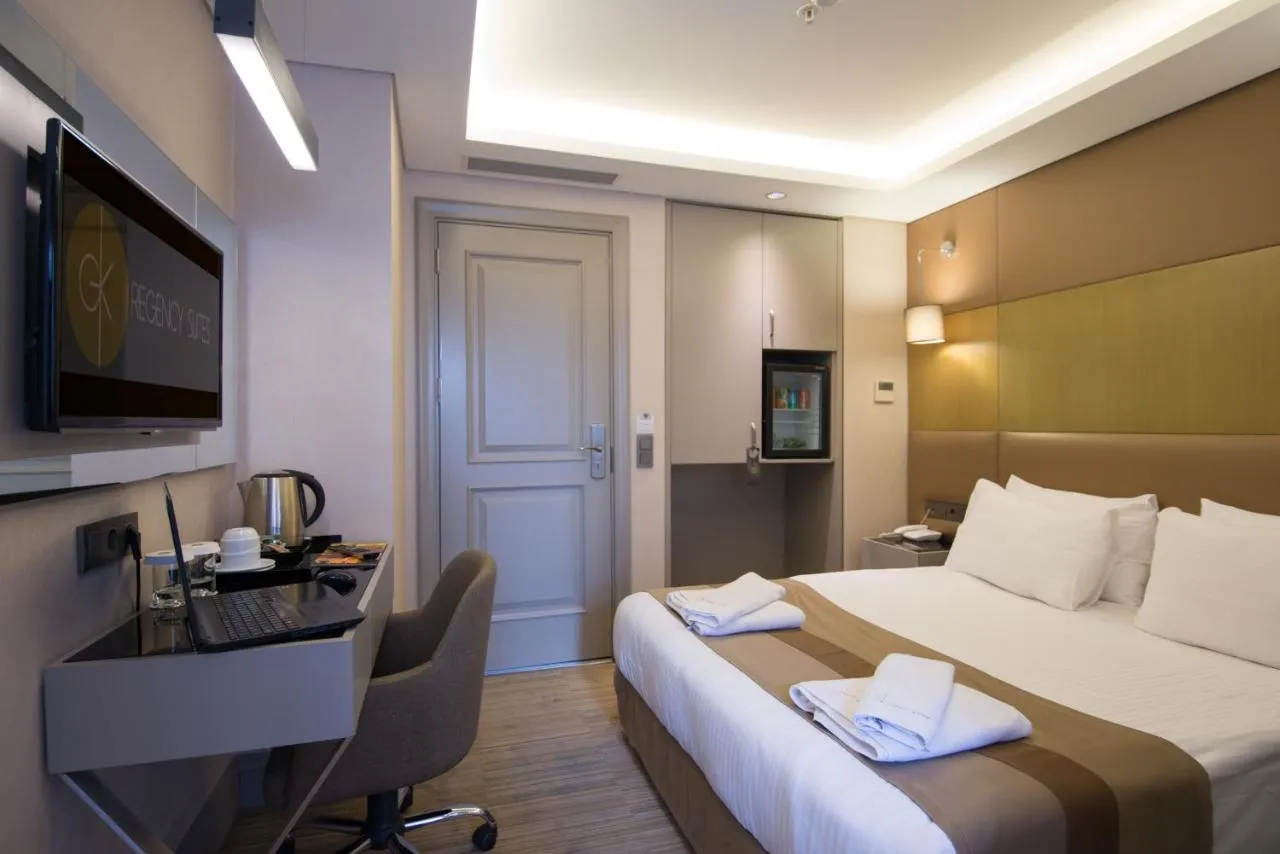 GK Regency Suites Hotel slide-4