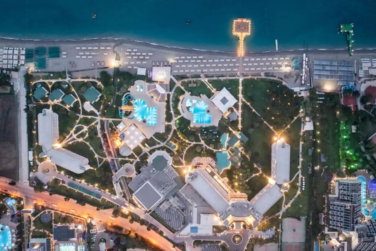 Mirage Park Resort-1