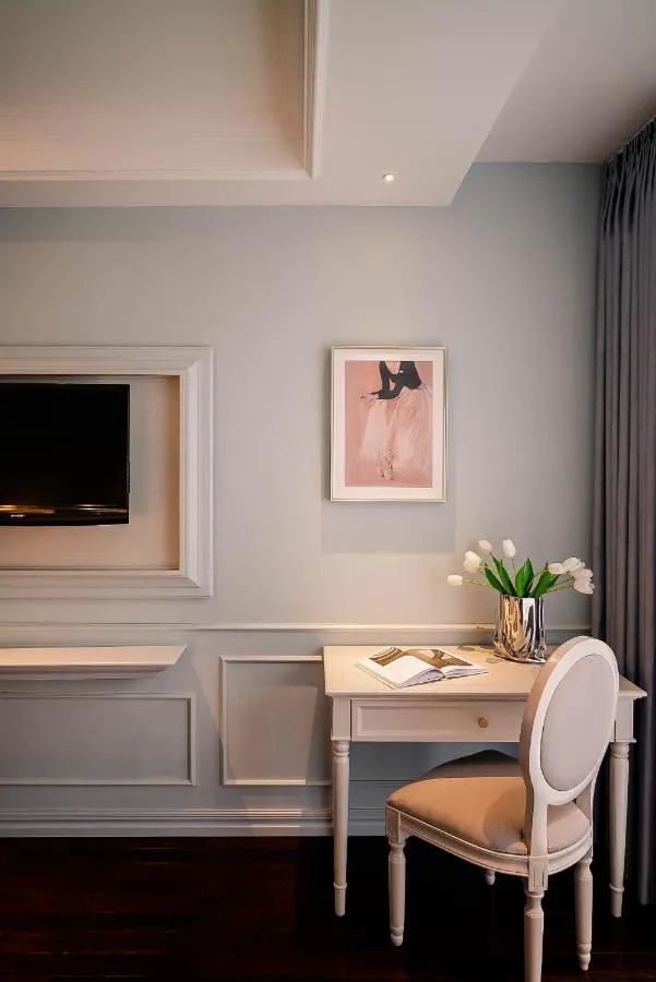 Le Jardin Hotel Haute Couture slide-4