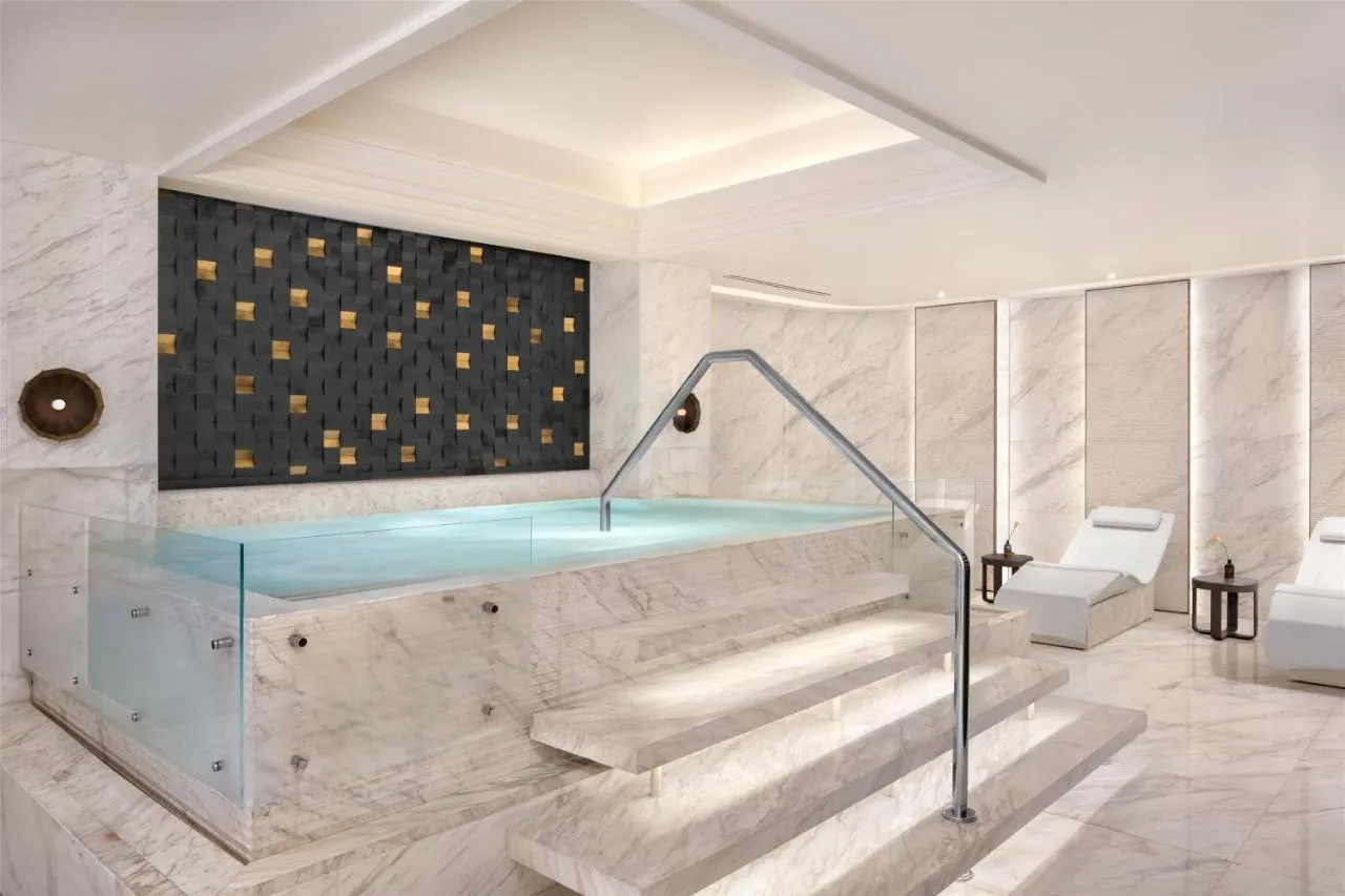 Park Hyatt Doha Hotel slide-4