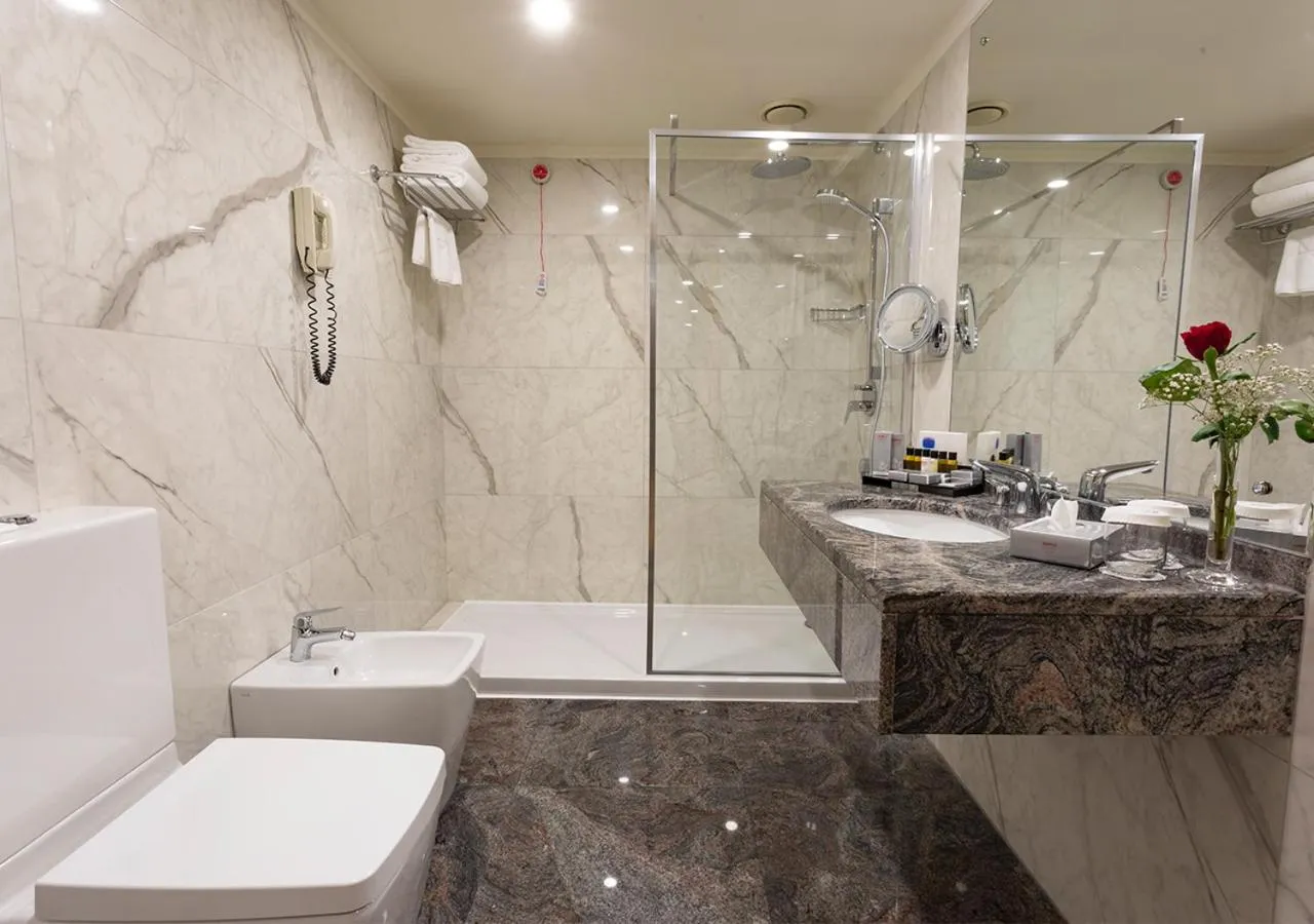 Zorlu Grand Hotel slide-5