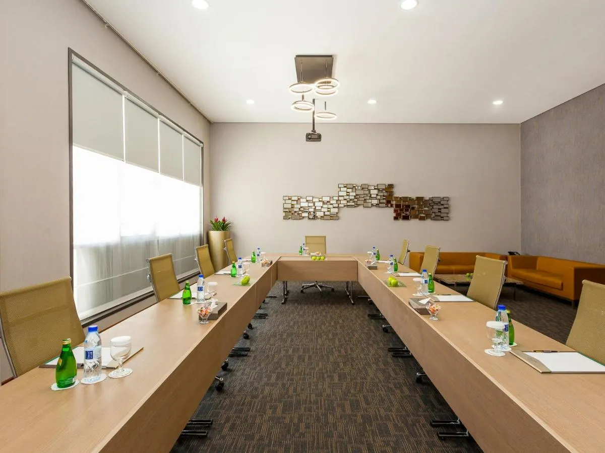 Flora Al Barsha Hotel-1