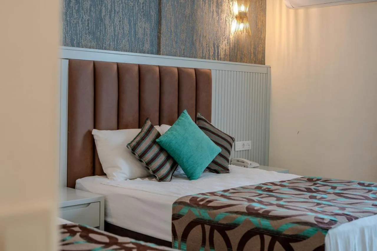 Hotel Concordia Celes-1