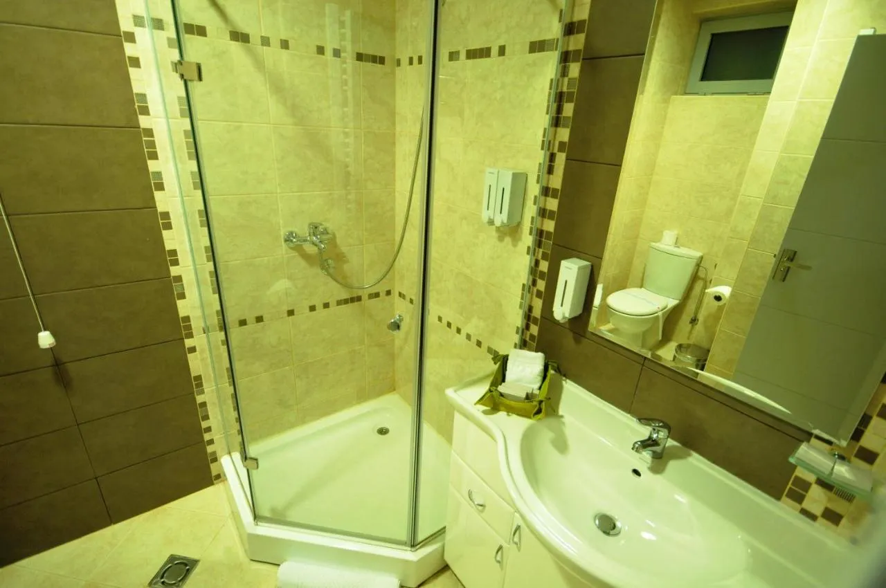 Hotel Nevski-2