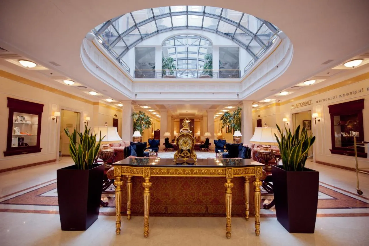 Opera Hotel-2
