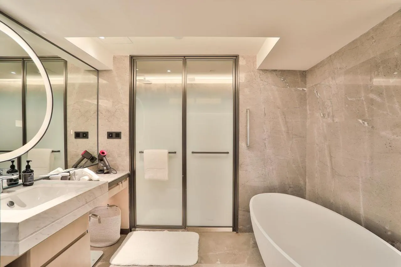Zhejiang Narada Grand Hotel slide-5