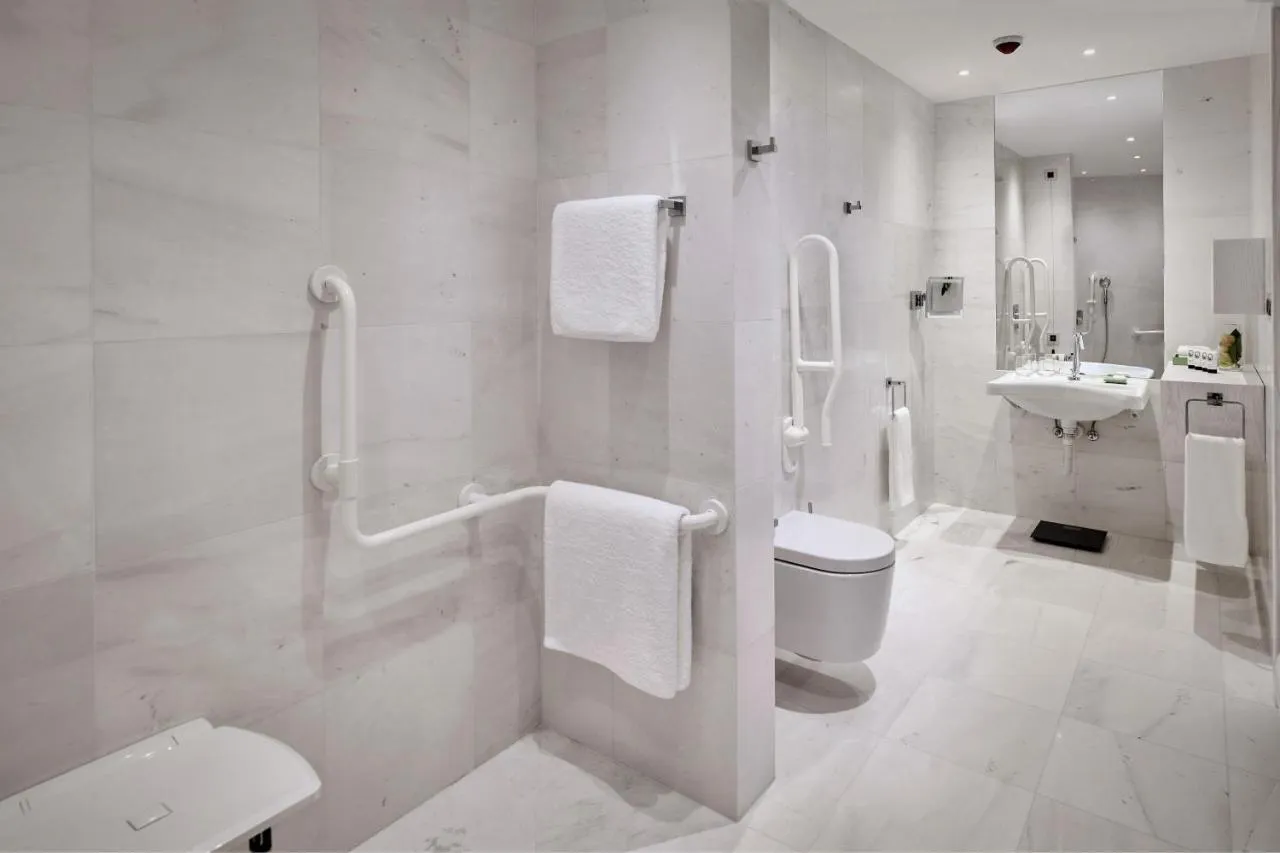 Parklane resort spa hotel slide-3