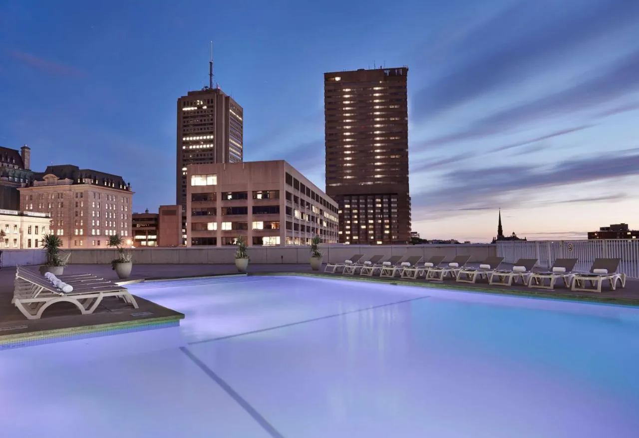 Hilton Quebec hotel slide-5