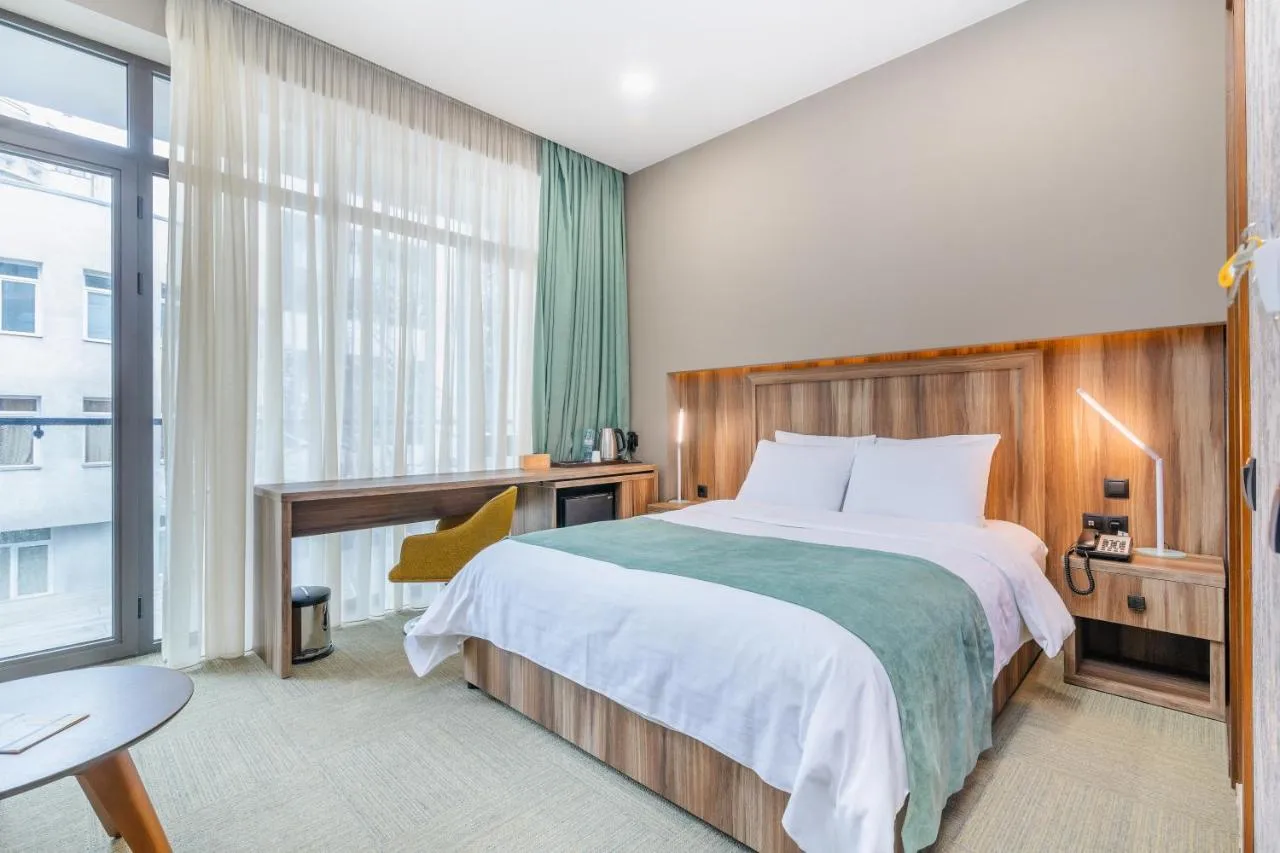 Best Western Tbilisi City Center-1