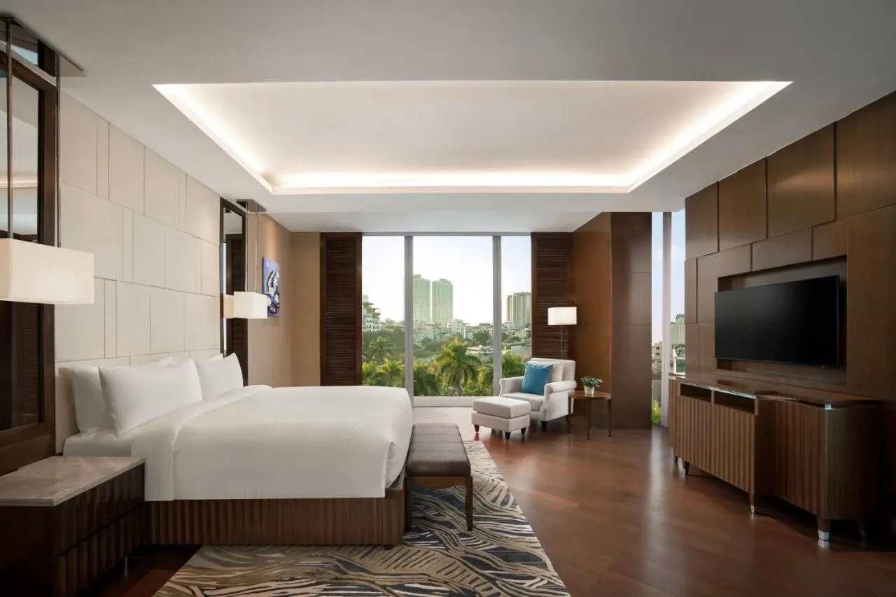 JW Marriott Hotel Hanoi slide-3