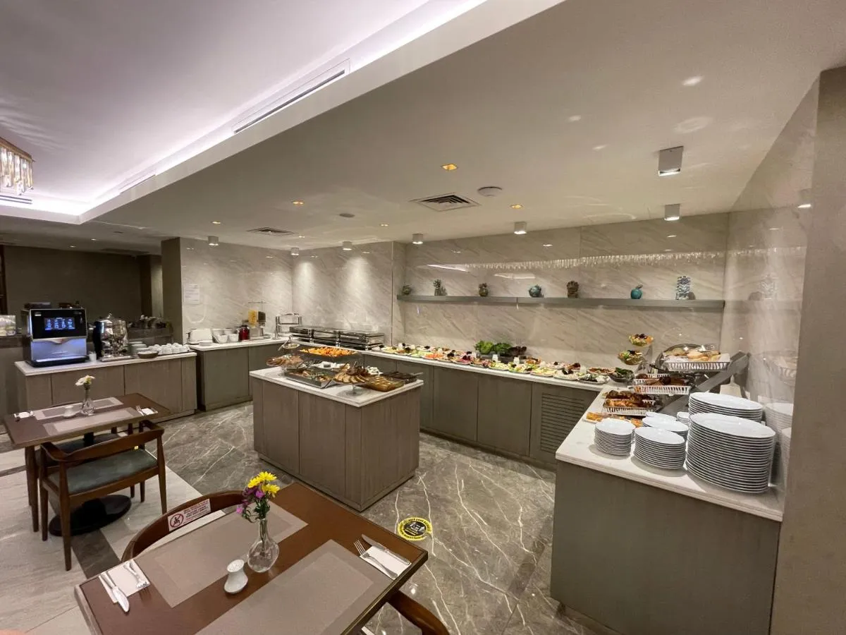 Asur Hotel slide-3