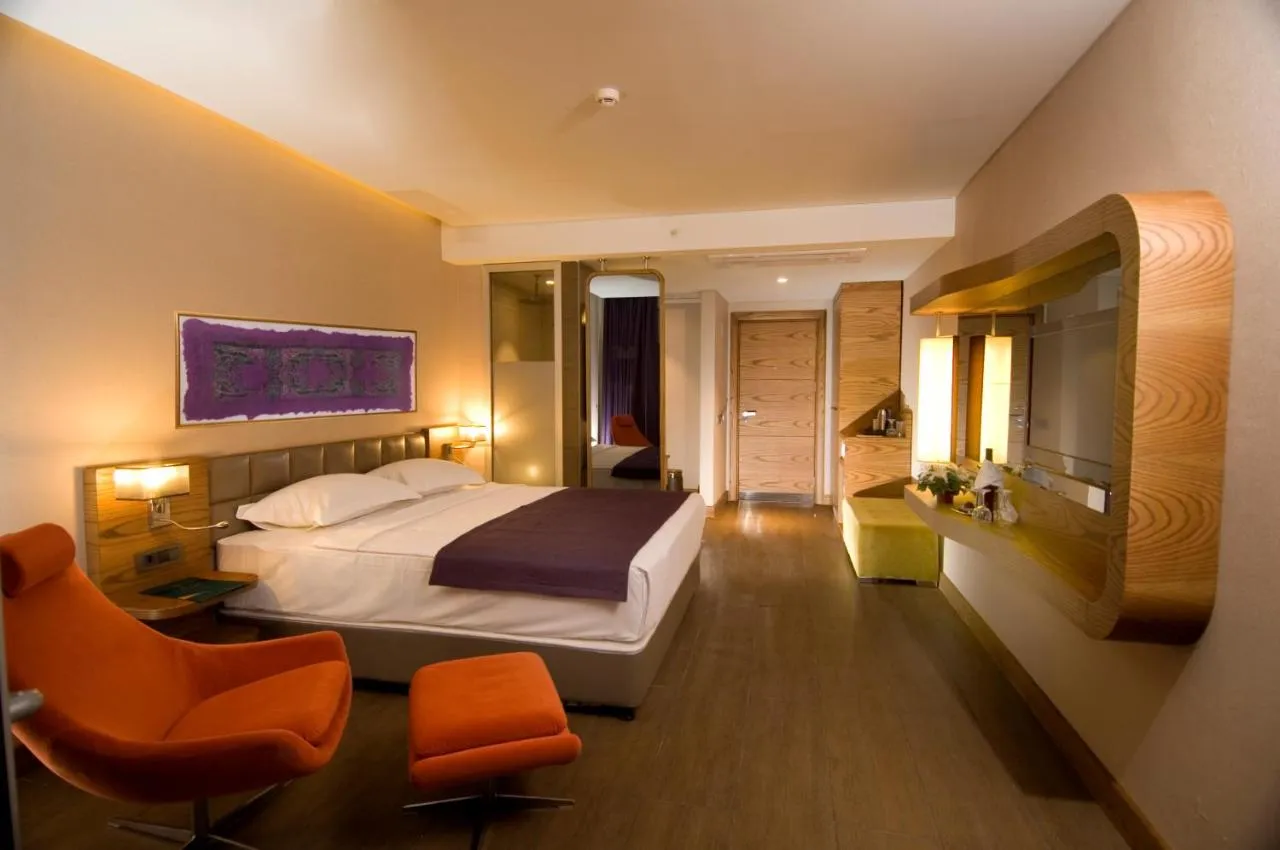 Casa De Maris Spa & Resort Hotel-1