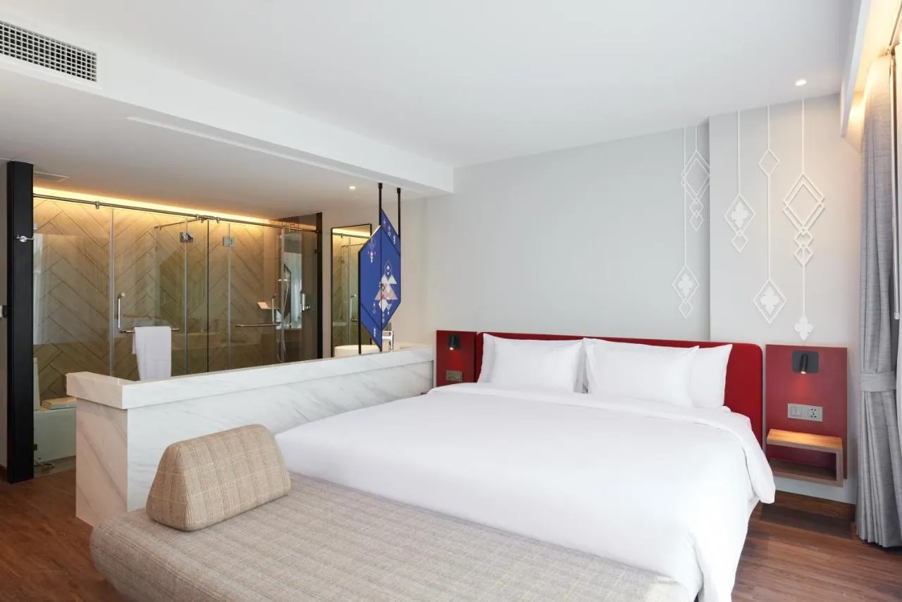Centara Life Hotel Bangkok Phra Nakhon-2