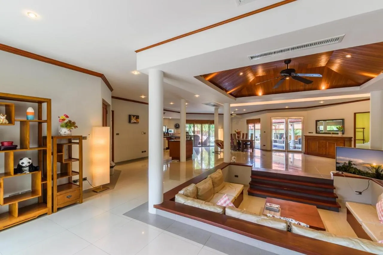 Amber Pool Villa Naiharn slide-5