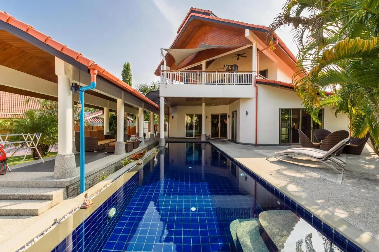 Amber Pool Villa Naiharn-2