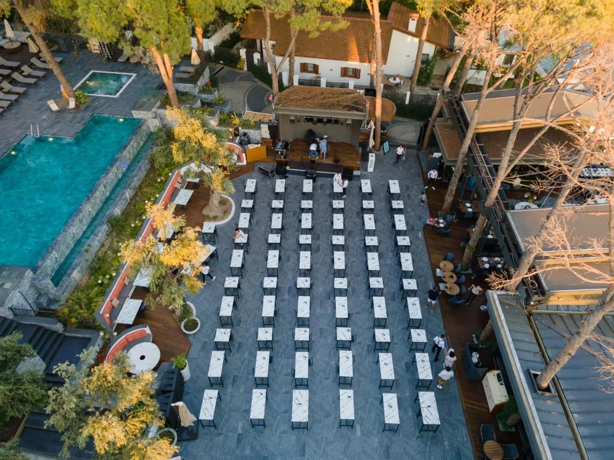 Unique Life Style Hotel-1