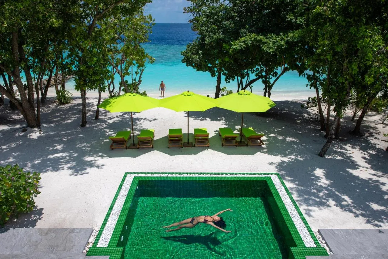 Emerald Maldives Resort & Spa hotel slide-5