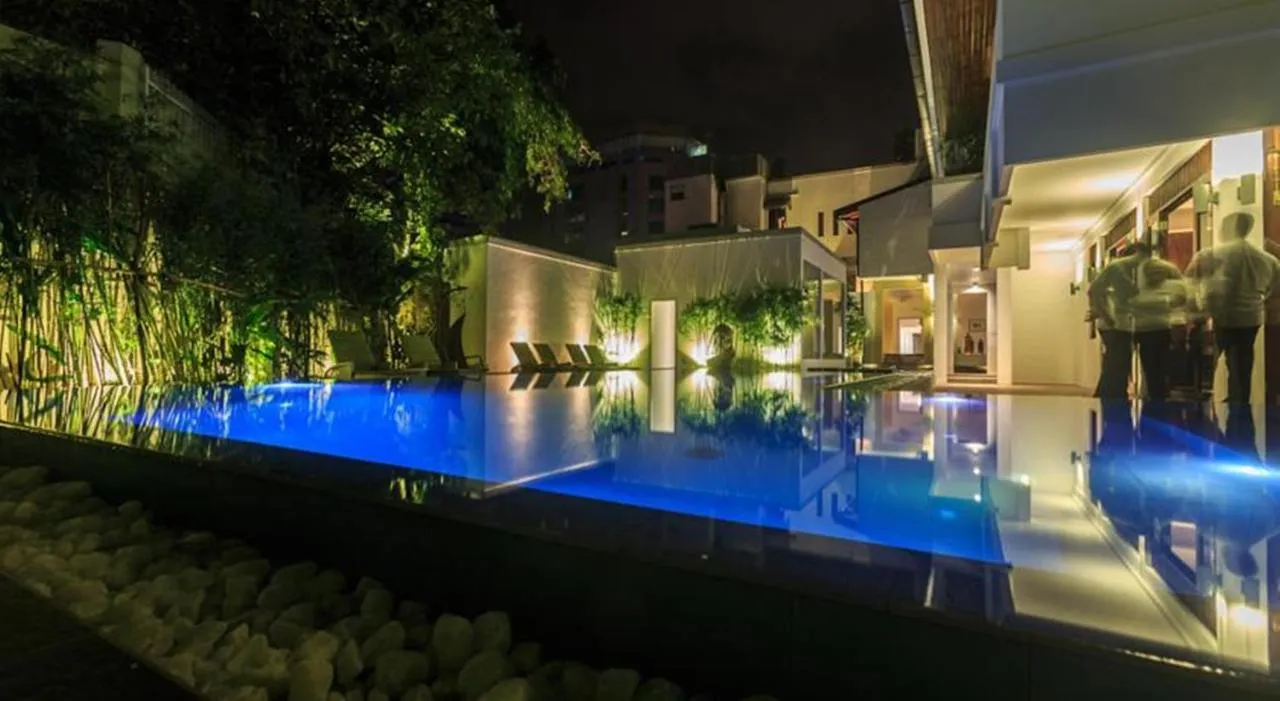 Colombo Court Hotel & Spa slide-5