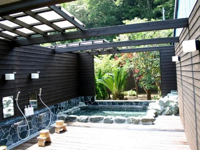 Gallery Court Ofa Atu-1