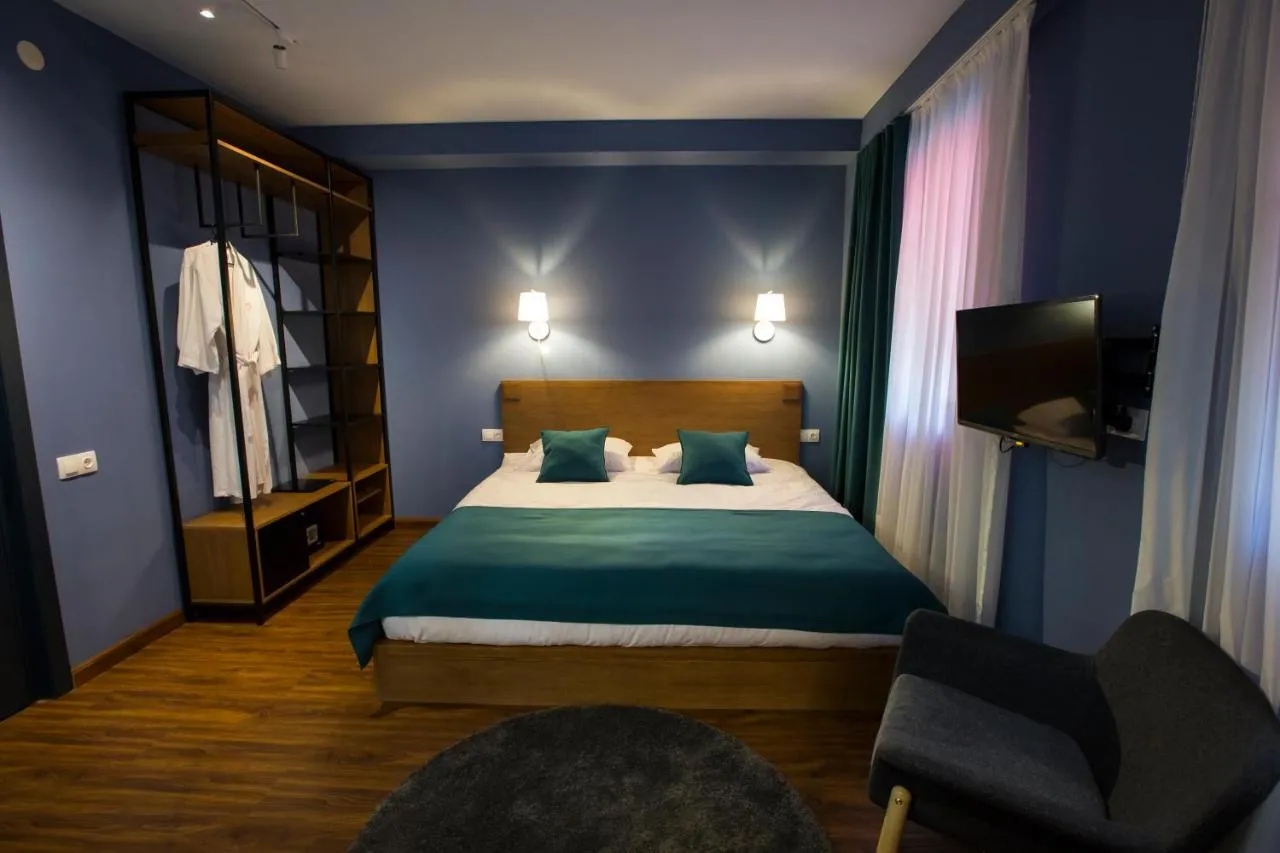 Elle Boutique Hotel-1
