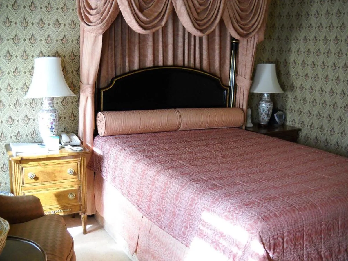 Hotel Majestic-2