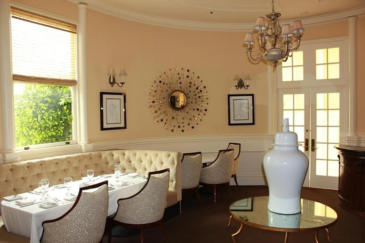 Hotel Majestic-1