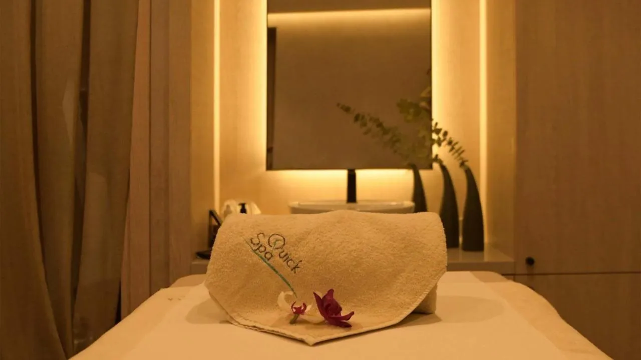 Crowne Plaza Limassol by IHG slide-5