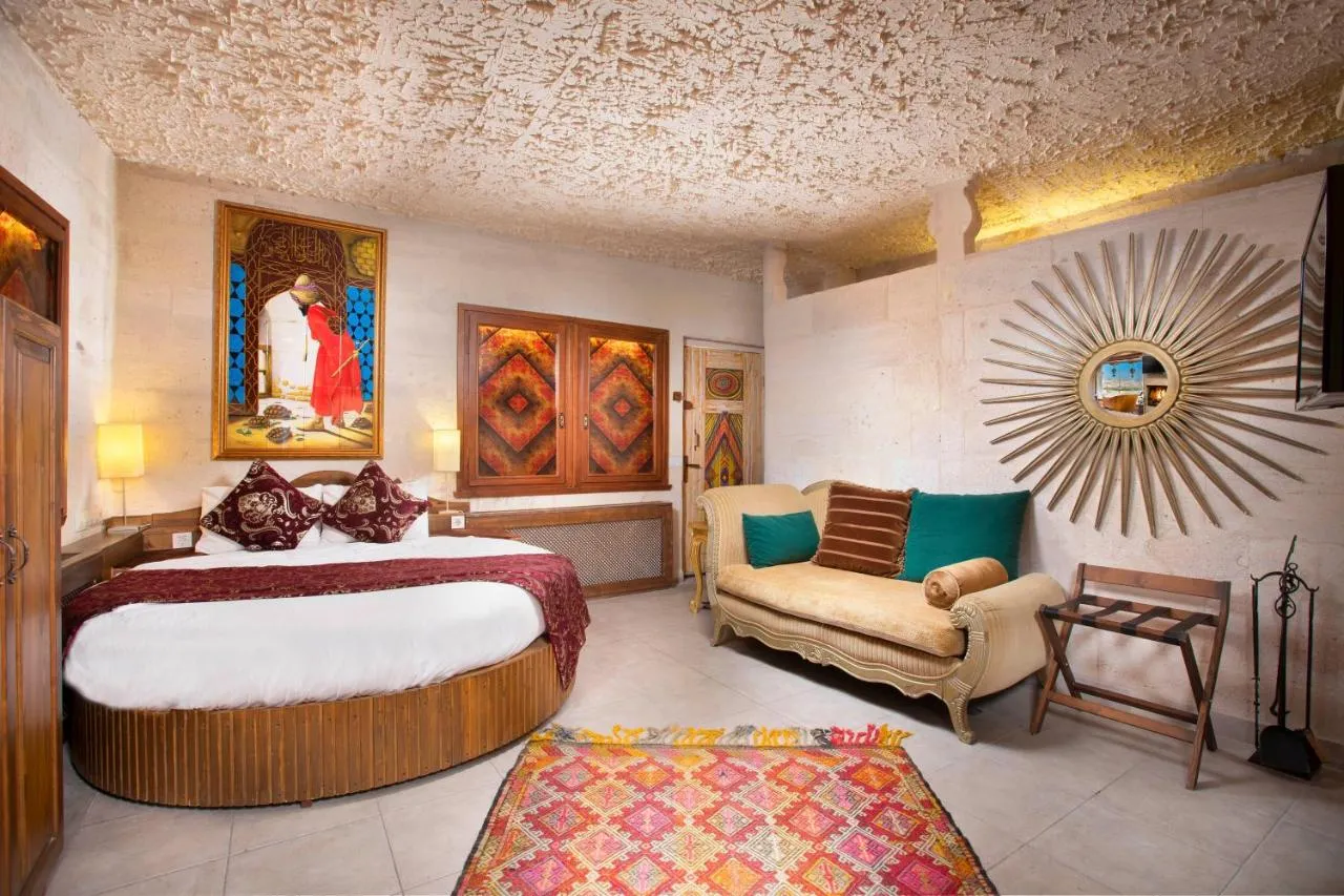 Cappadocia Fairy Chimneys Selfie Cave Hotels - Special Class slide-4