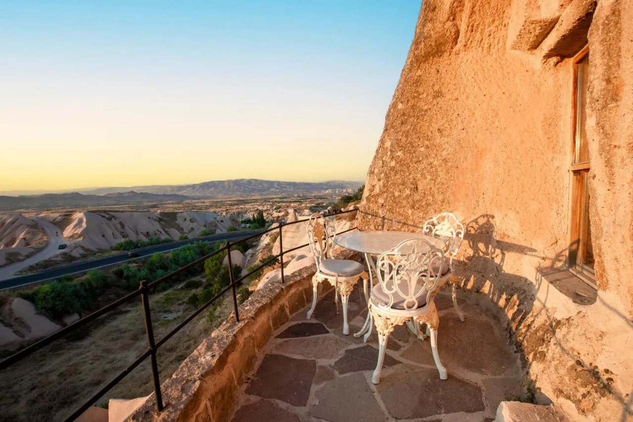 Cappadocia Fairy Chimneys Selfie Cave Hotels - Special Class slide-3