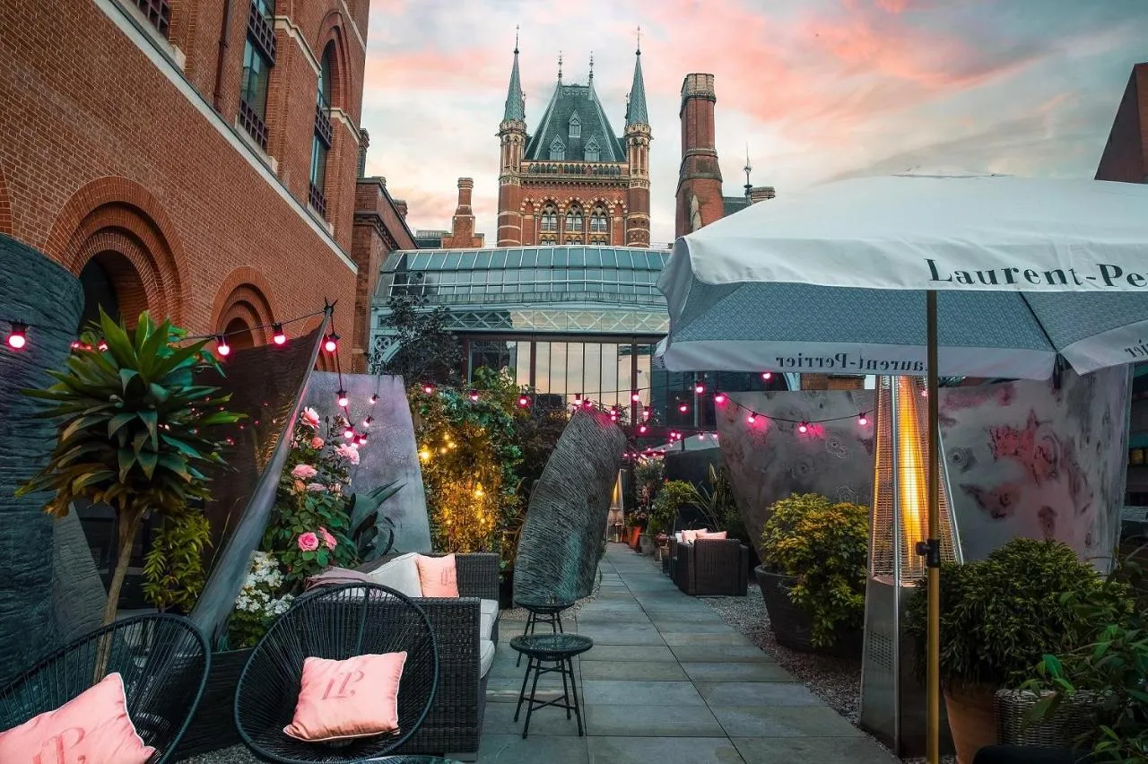 St. Pancras Renaissance Hotel London-2