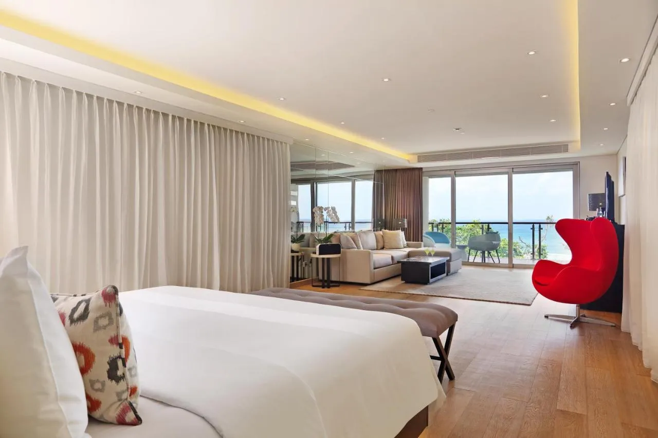 Double-Six Luxury Hotel Seminyak slide-3