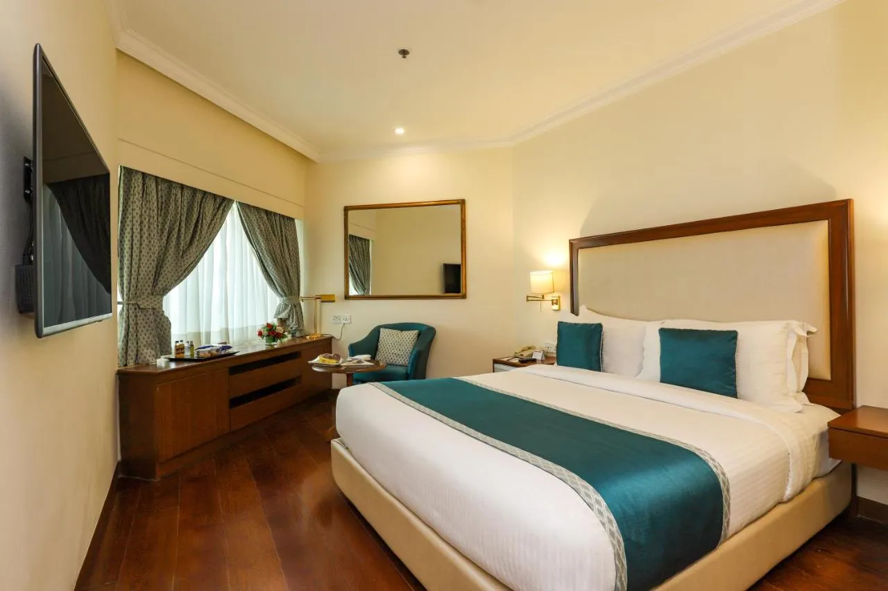 The Royal Plaza Delhi hotel-2