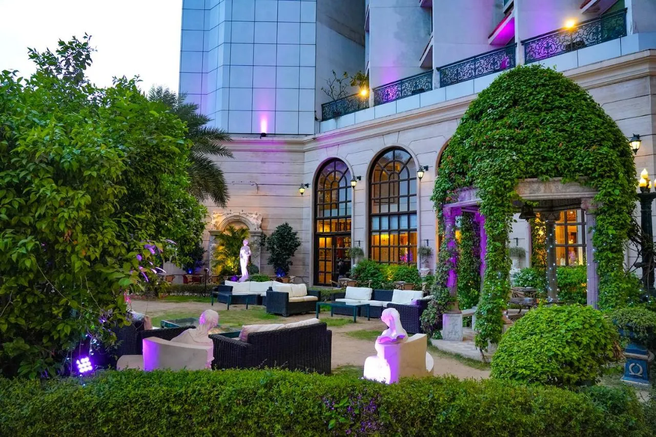 The Royal Plaza Delhi hotel slide-4